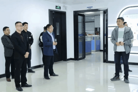 河池市科学技术局调研团深入巴马乡村振兴研究院调研